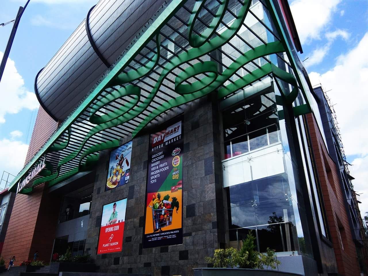 Links Mall Mattannur